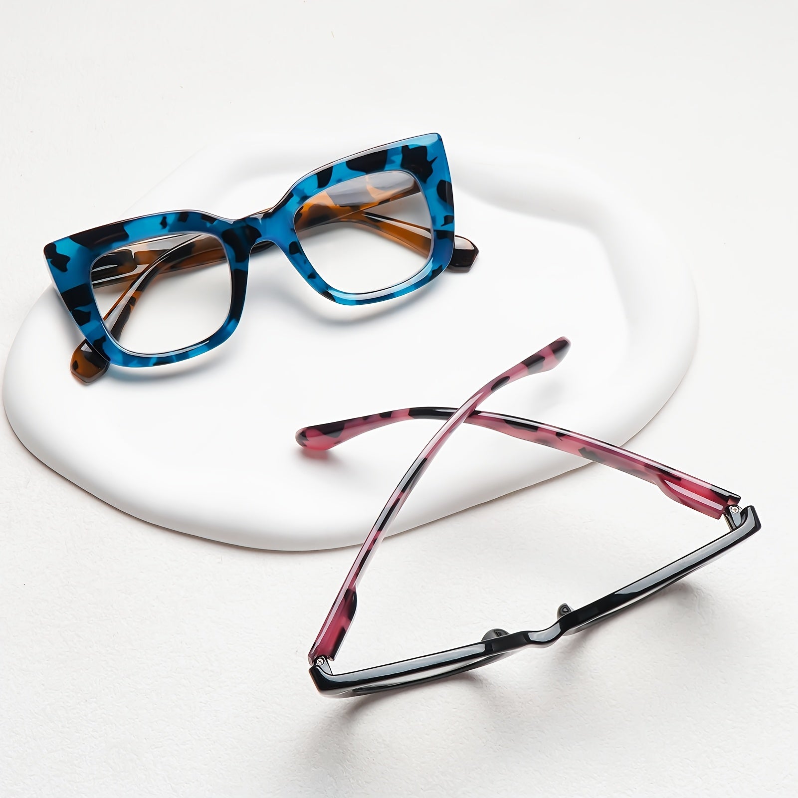 KERECSEN 4 Pack Stylish Cat-Eye Frame Blue Light Blocking Reading Glasses for Women with Metal Spring Hinges, High-Quality Tortoiseshell Color, Elegant Women's Reading Glasses for Casual Attire, Great As A Gift