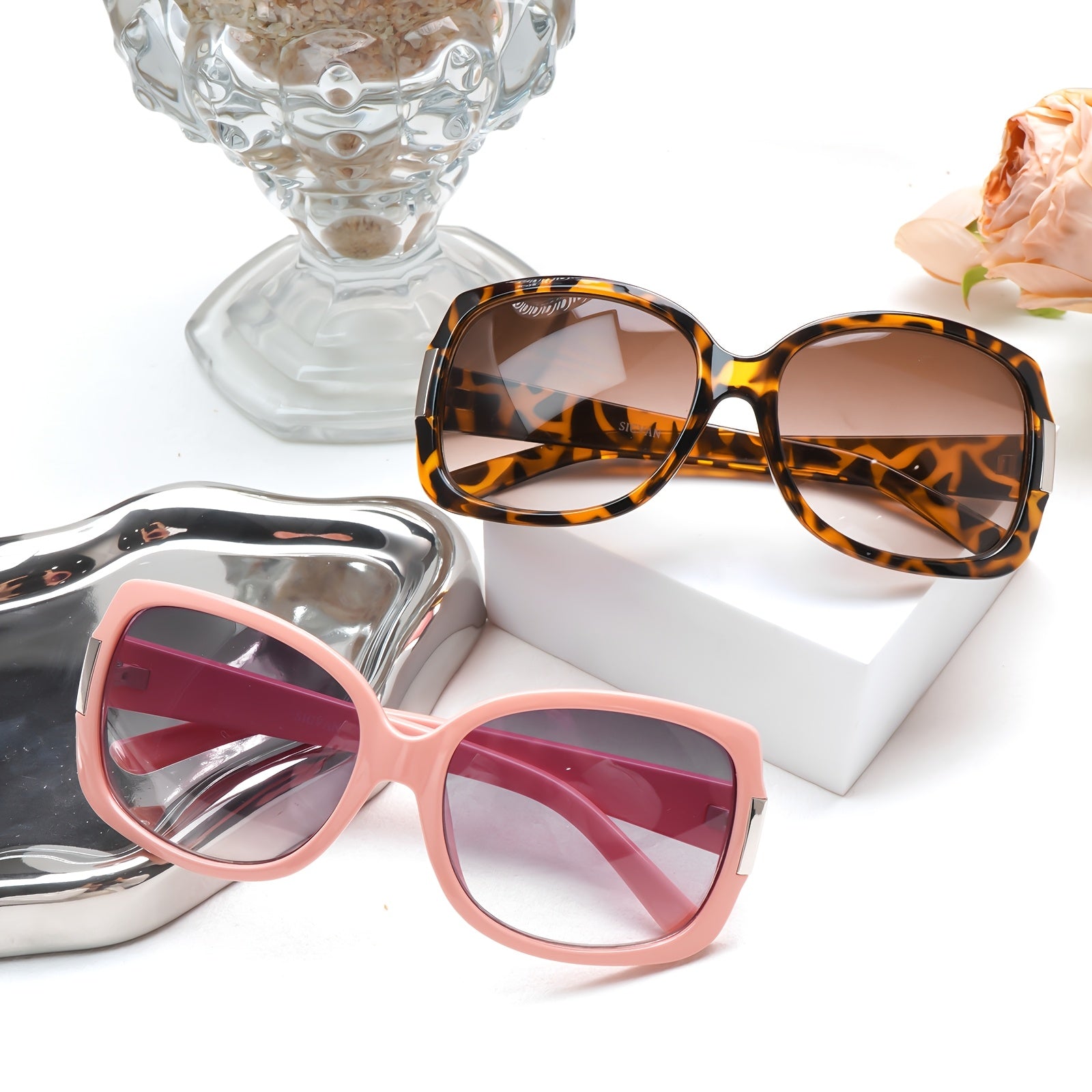 KERECSEN 4 Pack Retro Oversized Fashion Glasses for Men & Women - & Mirror, Full-Rim Frame Suitable for Beach, Travel, Cruise, Vacation - Eyewear Accessories with /Pouch (No Spring Hinges)