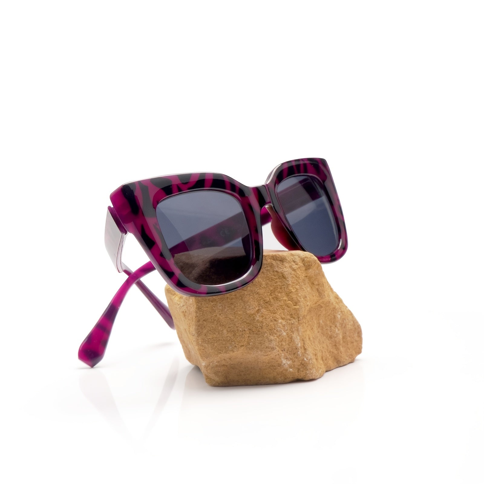 KERECSEN Reading Sunglasses For Women With Blue Light Blocking Lense and UV Protection Lense